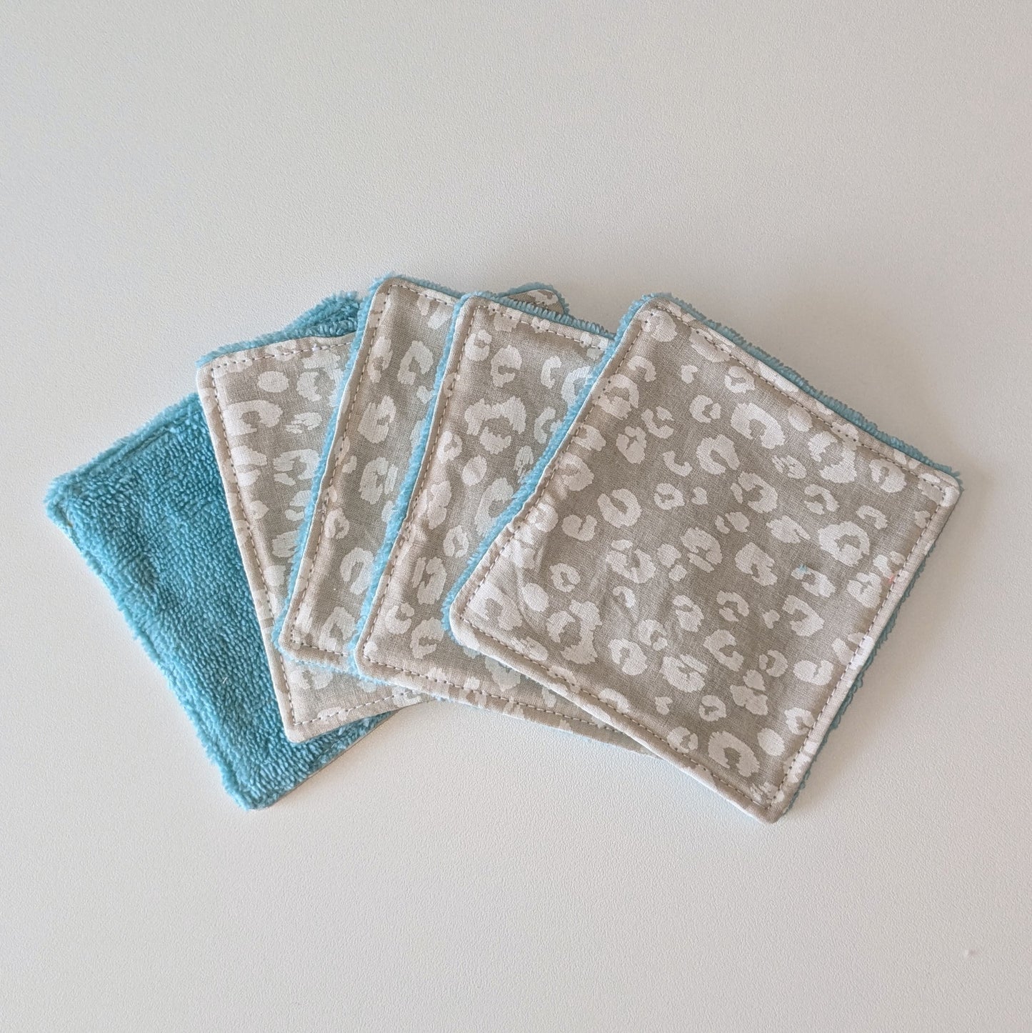 Lingettes démaquillantes x5 - léopard beige/bleu
