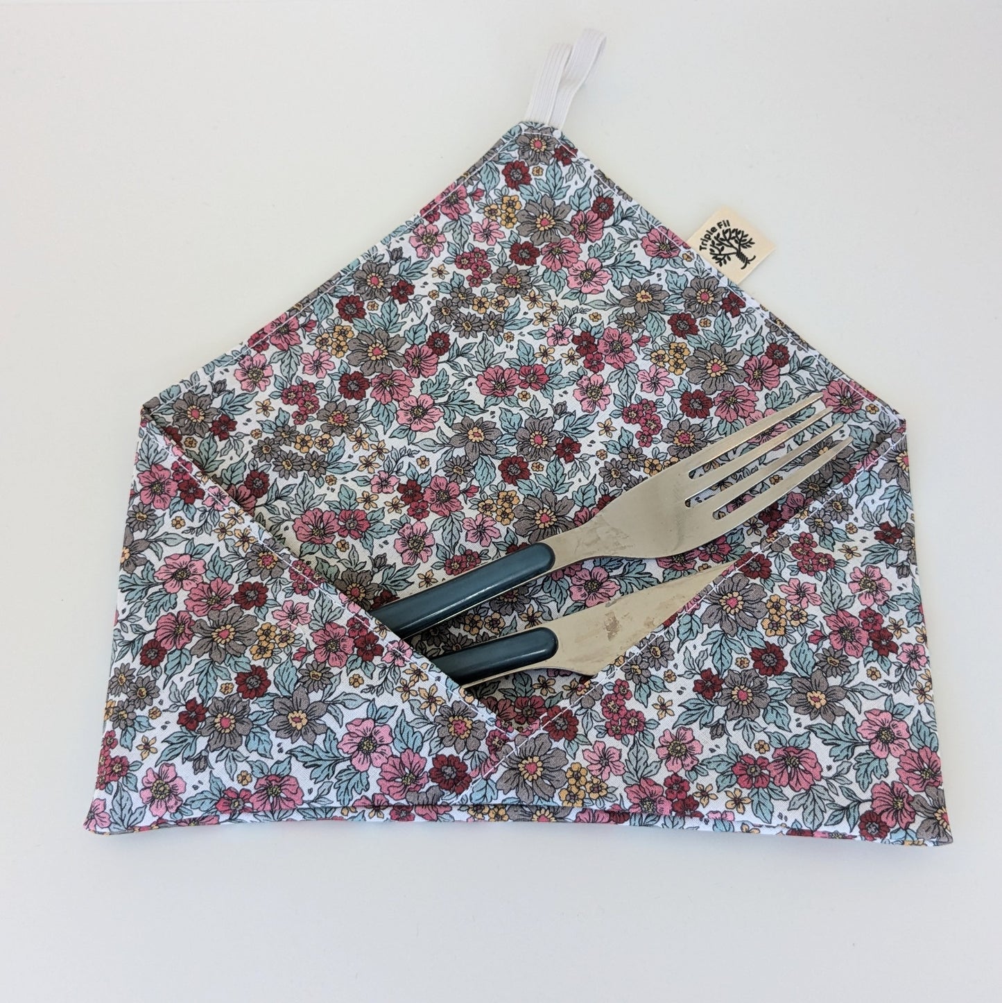 Porte couvert nomade - fleuri bleu/rose