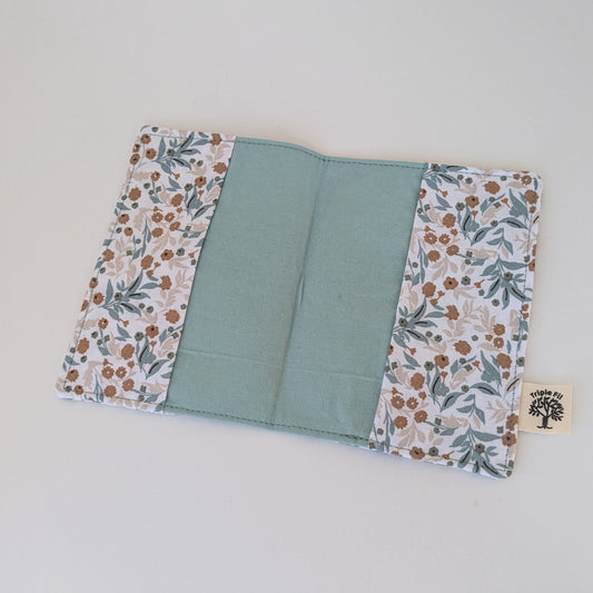 Protège passeport fleuri bleu