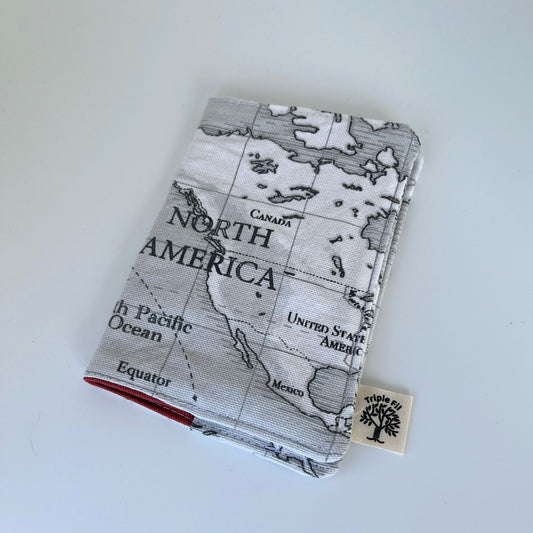 Pochette passeport map monde