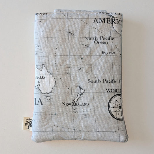 Pochette à livre format poche - Map monde/corail