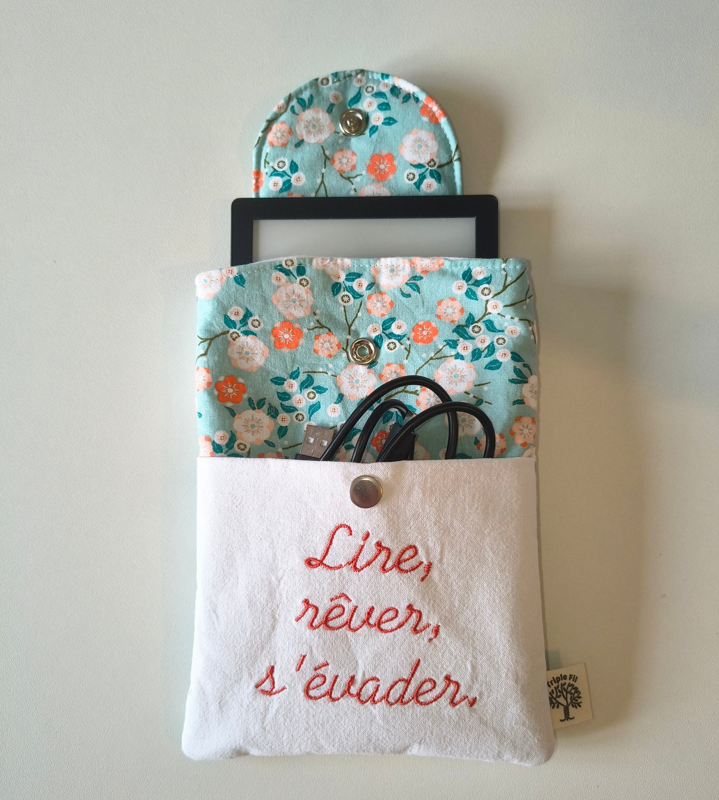 Pochette pour liseuse - fleuri blanche