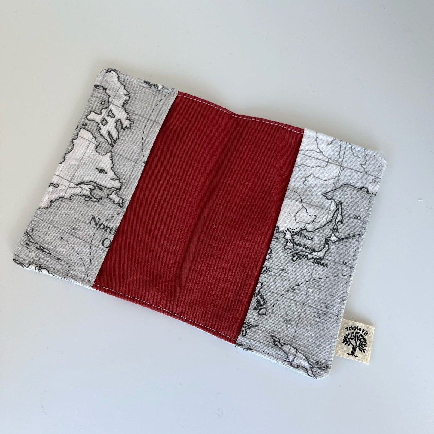 Pochette passeport map monde