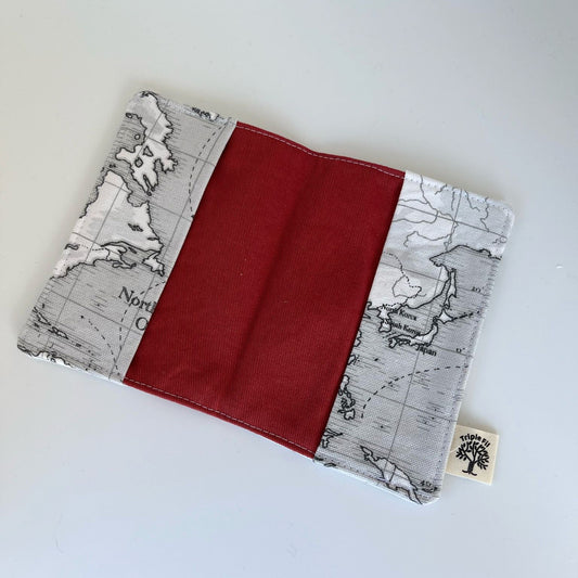 Pochette passeport map monde