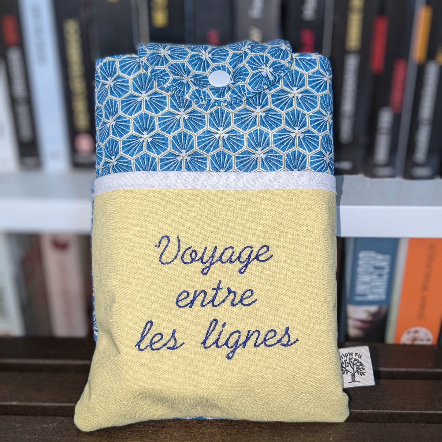 Pochette à livre format poche - graphique bleue et jaune