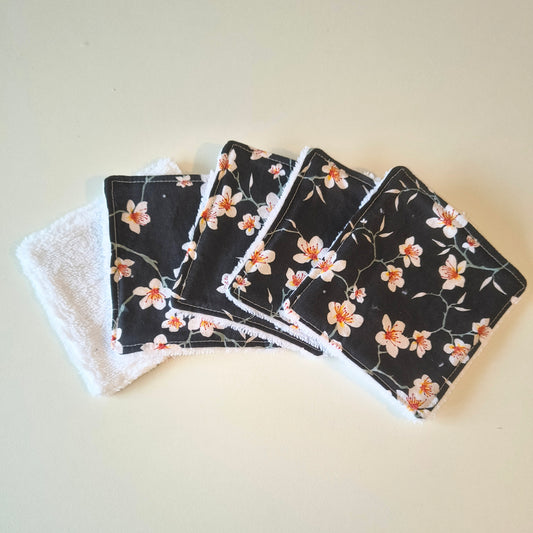Lingettes démaquillantes x5 - fleuries noires